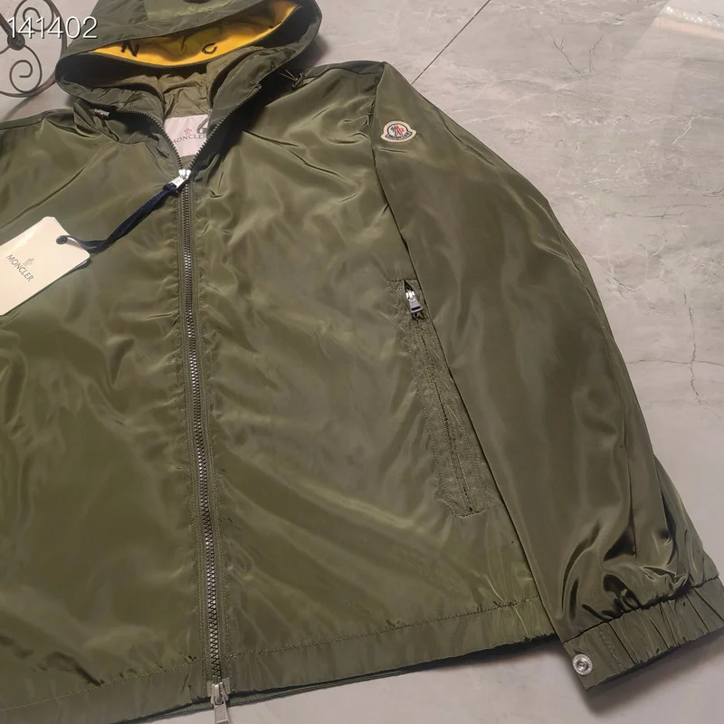 Moncler sz1-5 26yr125 (24)